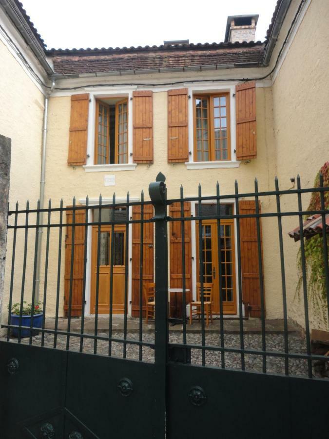 Le Pelerine Villa Sauveterre-de-Bearn Exterior foto
