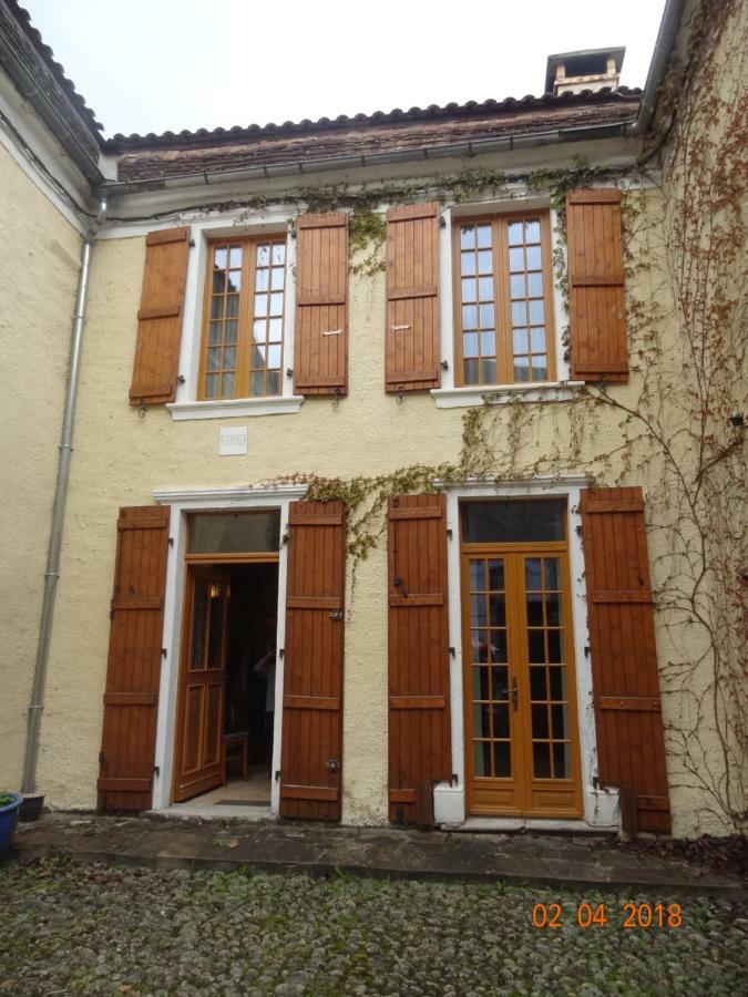Le Pelerine Villa Sauveterre-de-Bearn Exterior foto